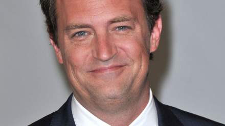 Friends-acteur Matthew Perry: Een leven van succes en tragedie