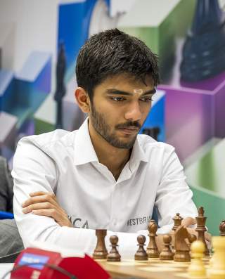 17-jarige Indiër Gukesh kwalificeert zich als jongste finalist voor WK Schaken