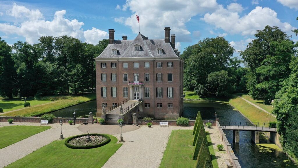 Foto vooraanzicht Kasteel Amerongen