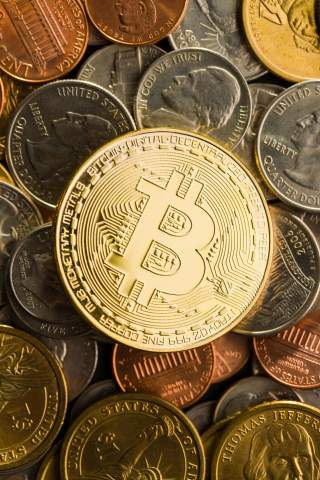 Bitcoin stijgt naar recordhoogte: koers nadert 100.000 dollar