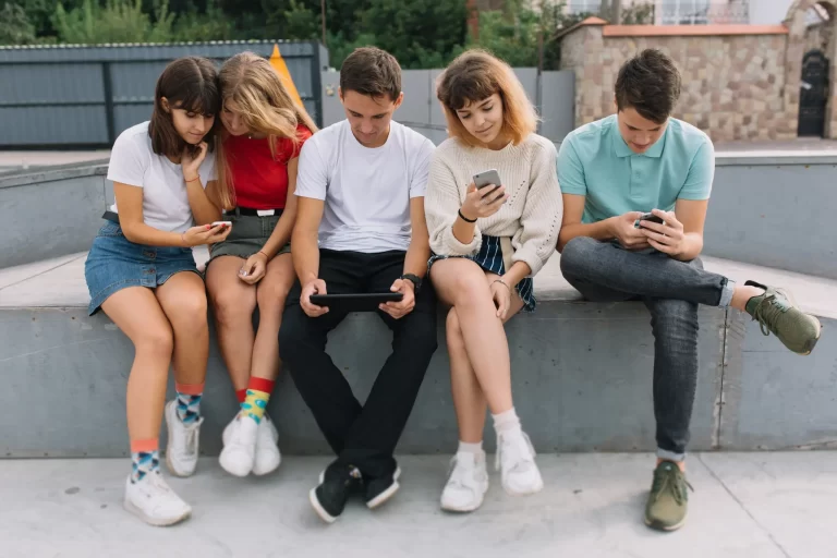 Australië verbiedt sociale media voor jongeren onder 16 jaar
