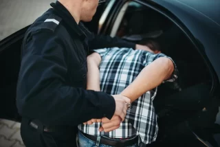 Minderjarige gearresteerd voor bedreiging scholen in Leeuwarden