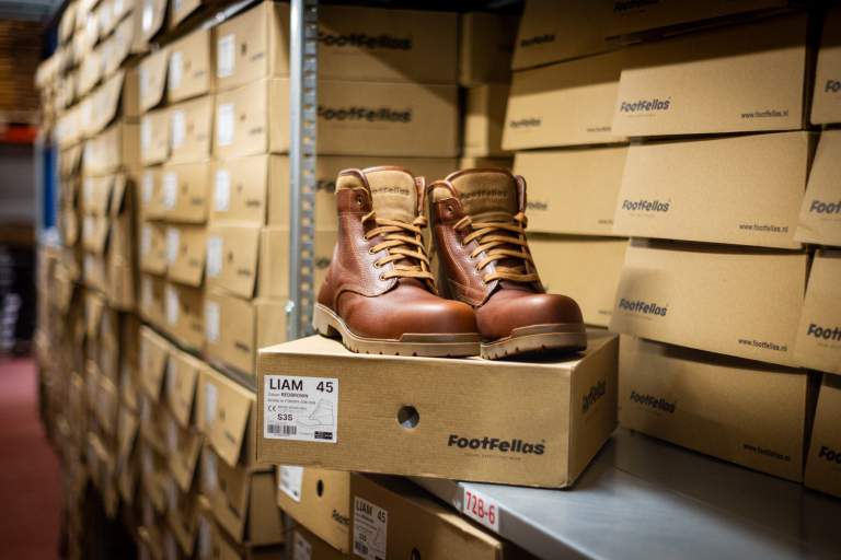 Werkschoenen voor vrouwen: een inhaalslag op de werkvloer