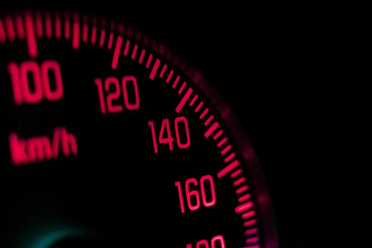 Op drie snelwegtrajecten volgend jaar weer 130 kilometer per uur toegestaan