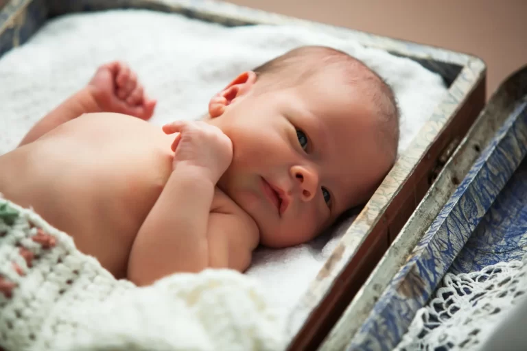 Nieuwe regelgeving: kind met achternaam van beide ouders mogelijk