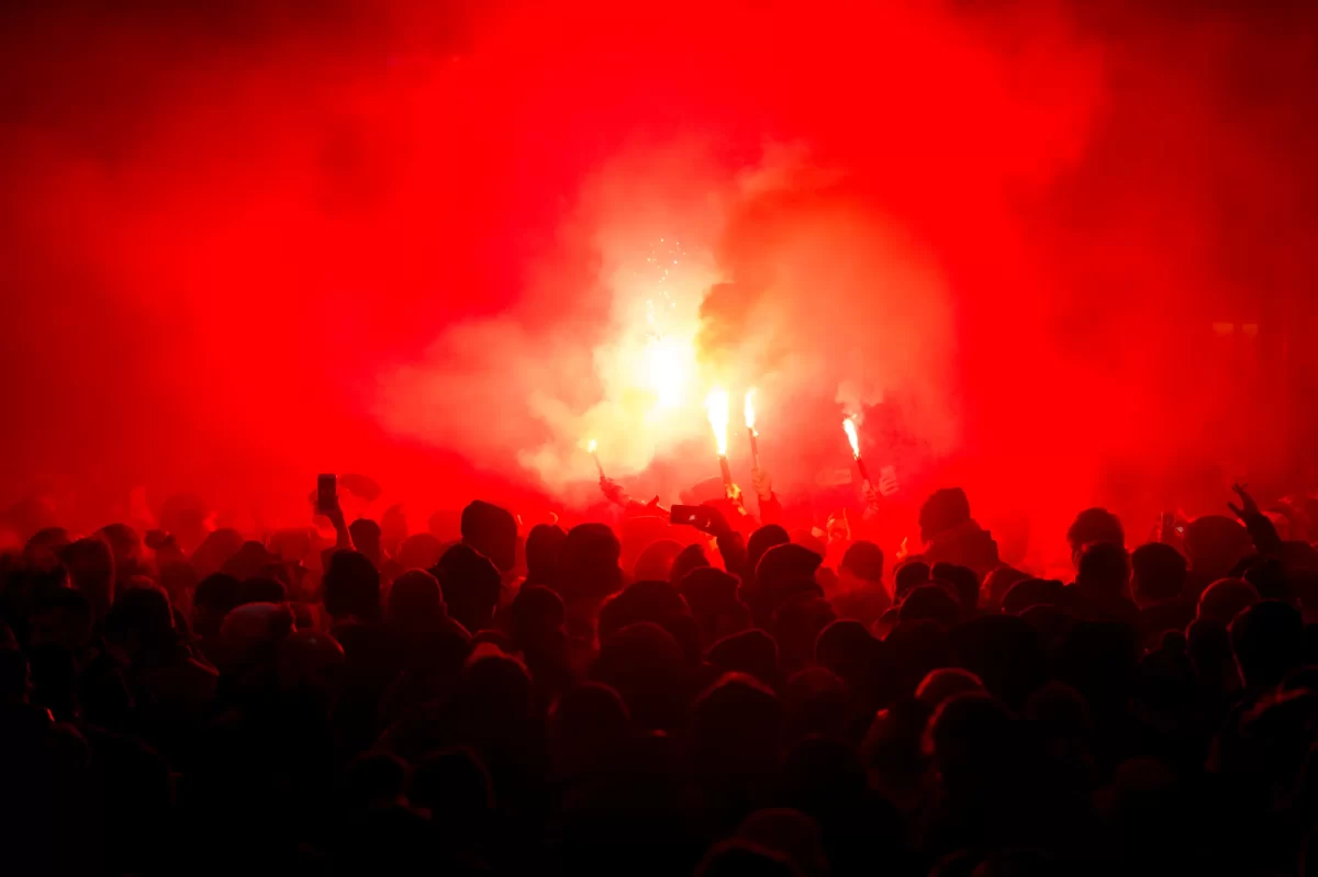 Verdachten geweld rond Ajax-Maccabi staan voor de rechter