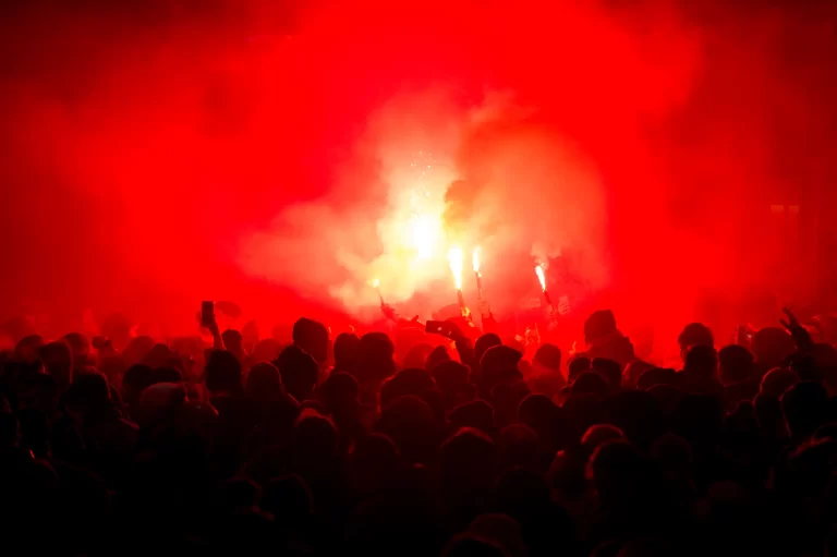 Verdachten geweld rond Ajax-Maccabi staan voor de rechter
