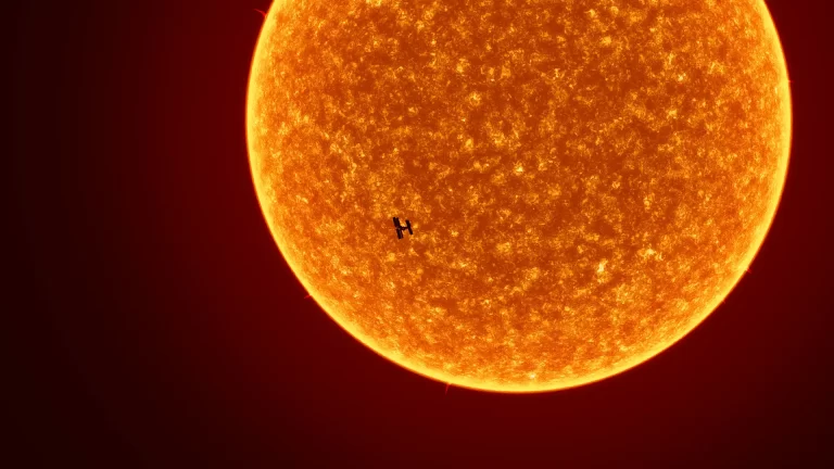 Ruimtesonde Succesvol Langs de Zon