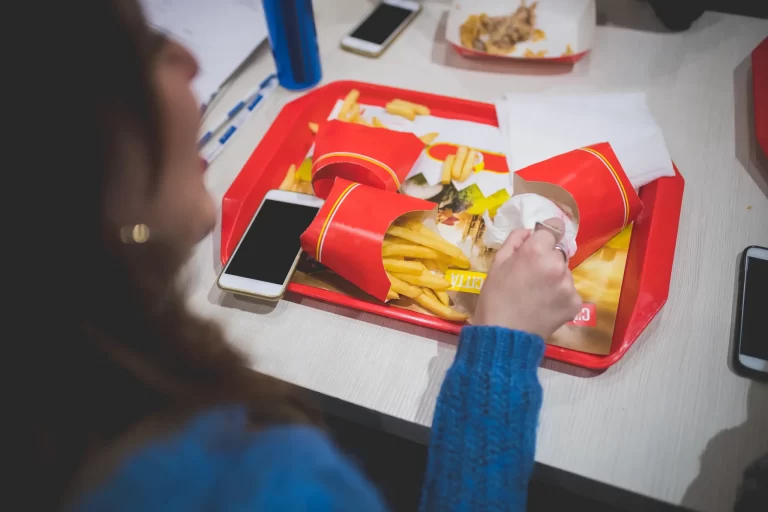 McDonald’s en Omwonenden Botsen Steeds Vaker