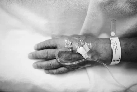 Oud-VVD-Kamerlid Pieter Hofstra (78) Overleden