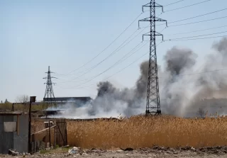 Israël intensiveert aanvallen op Gazastrook terwijl gijzelaarslijst wordt verwacht