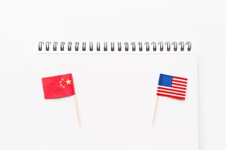 Trump geeft 90 dagen heffingspauze aan tientallen landen, maar verhoogt druk op China